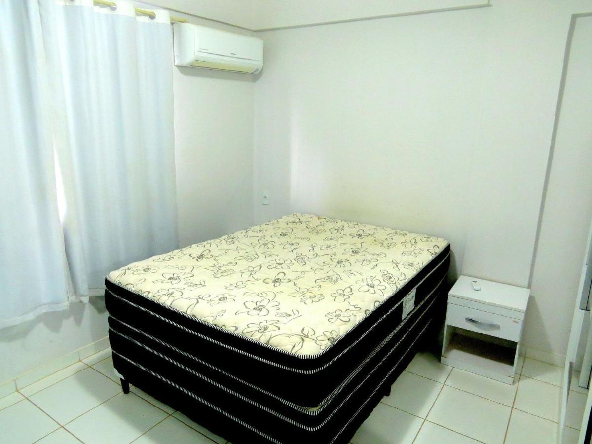 Lagoa Flat Service - Apartamentos Para Temporada Caldas Novas Εξωτερικό φωτογραφία